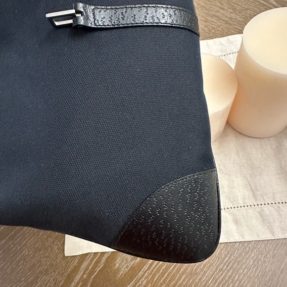 Purse - Picture 4 of 7